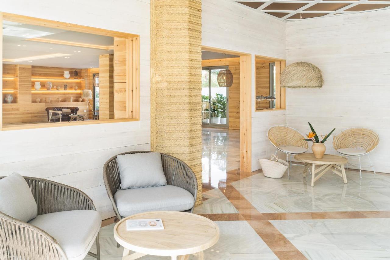 Hotel Indalo Park Santa Susanna Buitenkant foto